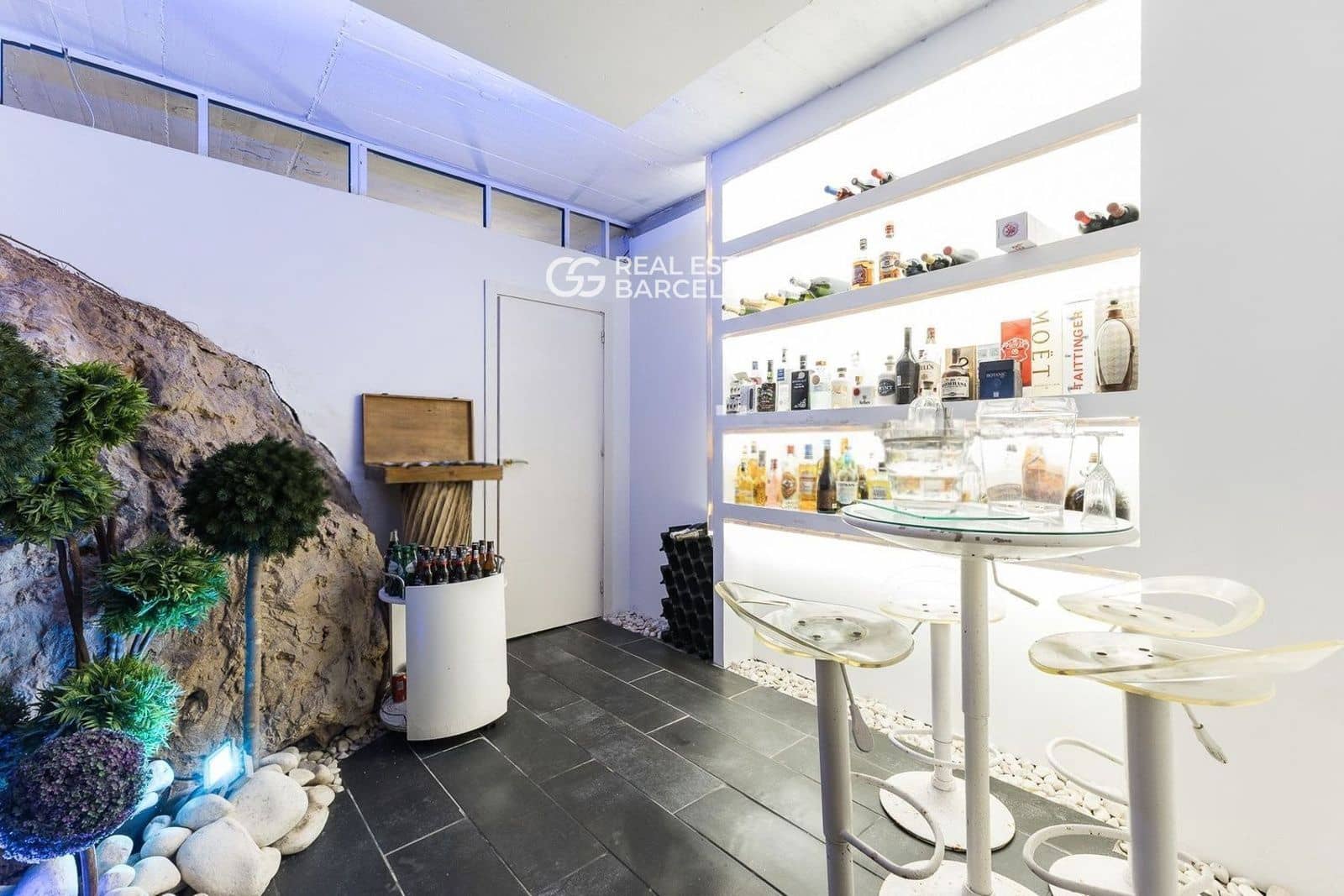 5 bedroom Villa for sale in Sitges with pool - € 1,348,000 (Ref: 9713582)