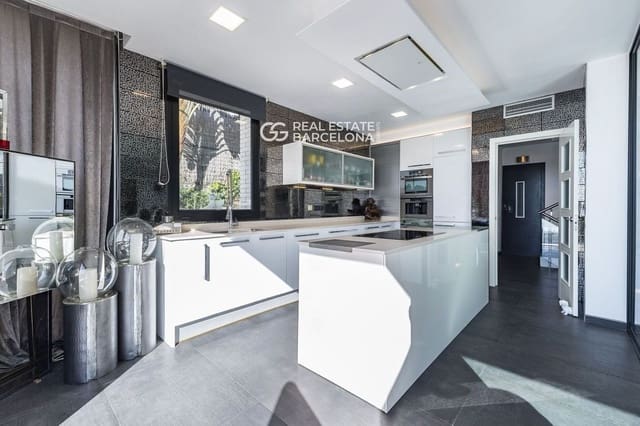 5 quarto Moradia para venda em Sitges com piscina - 1 348 000 € (Ref: 9713582)