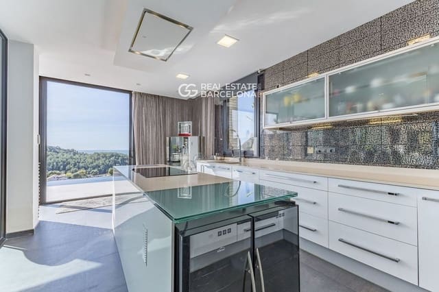 5 quarto Moradia para venda em Sitges com piscina - 1 348 000 € (Ref: 9713582)