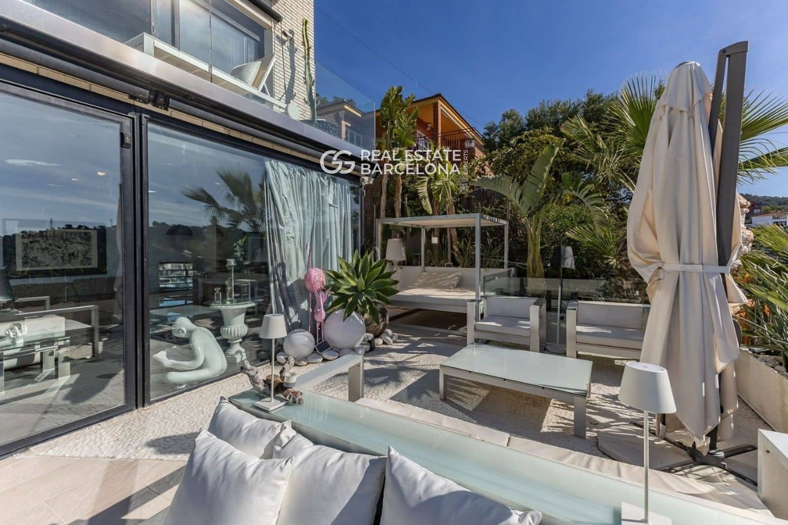 5 bedroom Villa for sale in Sitges with pool - € 1,348,000 (Ref: 9713582)