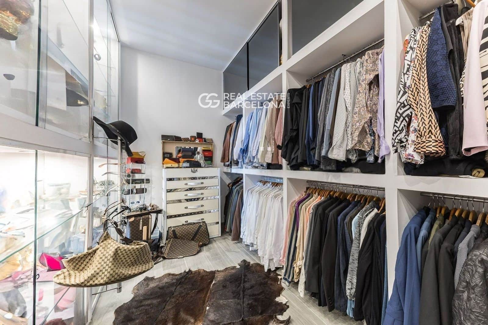 5 bedroom Villa for sale in Sitges with pool - € 1,348,000 (Ref: 9713582)