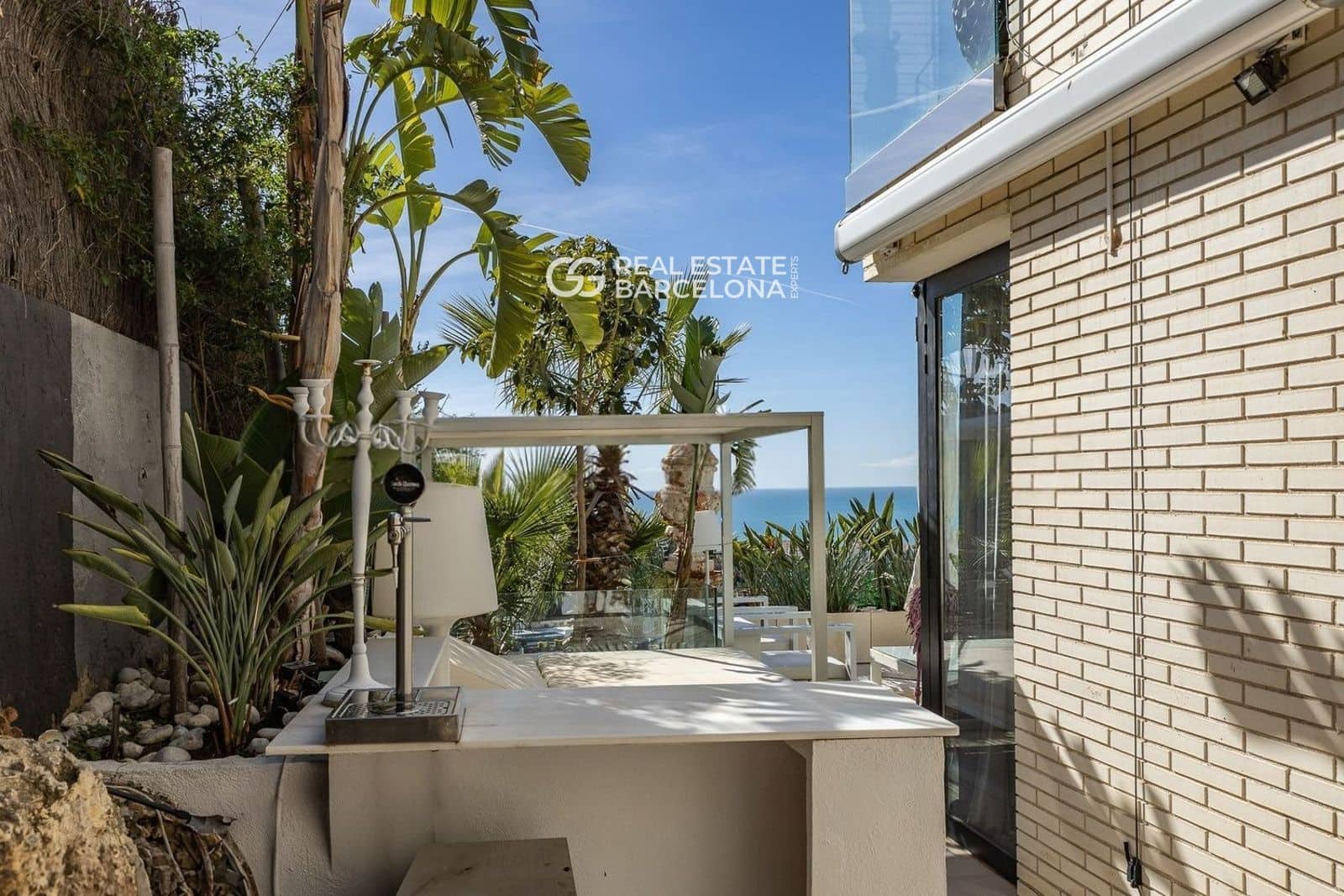 5 bedroom Villa for sale in Sitges with pool - € 1,348,000 (Ref: 9713582)