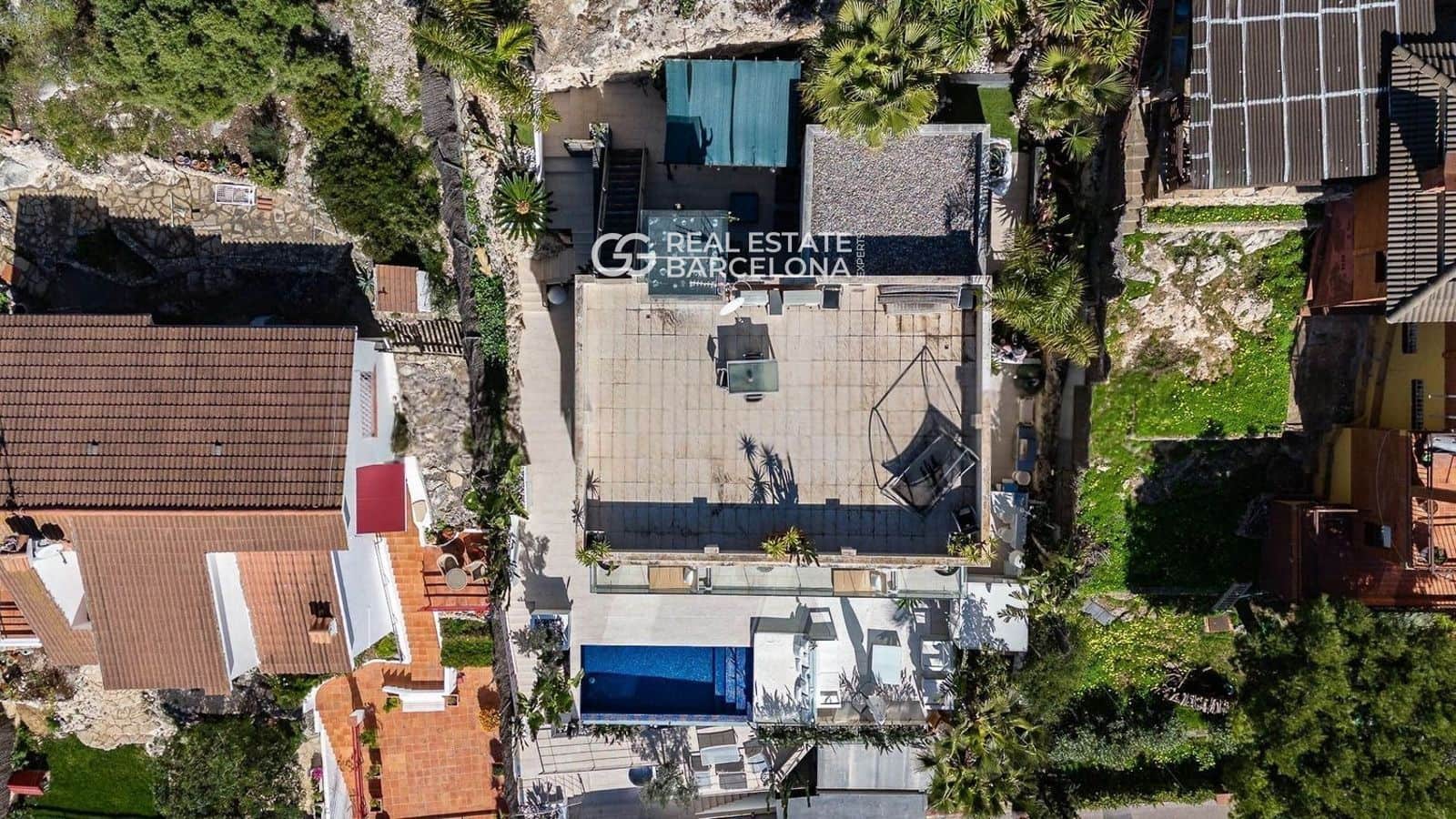 5 bedroom Villa for sale in Sitges with pool - € 1,348,000 (Ref: 9713582)