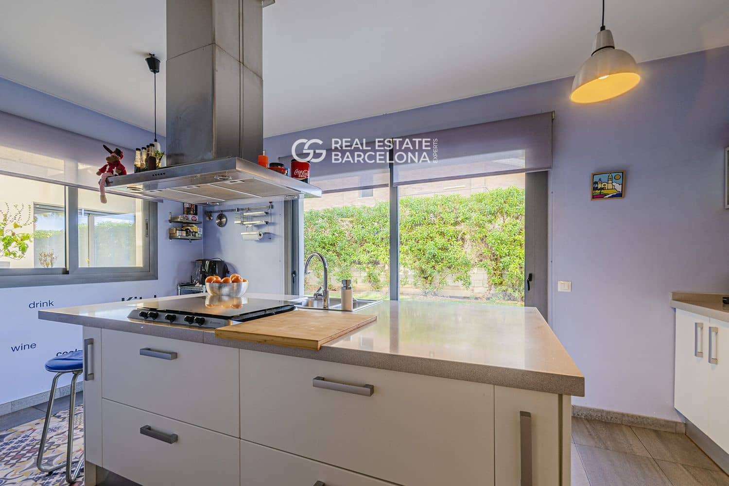 5 bedroom Villa for sale in Sitges with pool garage - € 1,380,000 (Ref: 9713583)