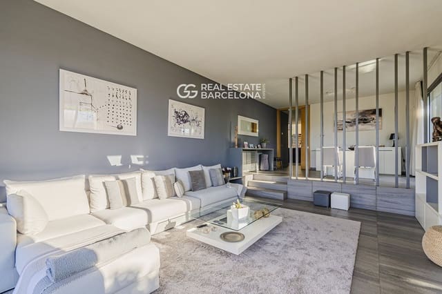 5 quarto Moradia para venda em Sitges com piscina garagem - 1 380 000 € (Ref: 9713583)