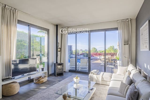 5 quarto Moradia para venda em Sitges com piscina garagem - 1 380 000 € (Ref: 9713583)