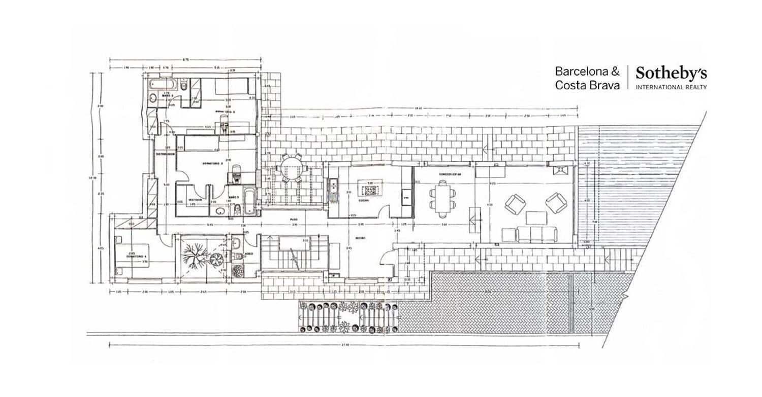 5 bedroom Villa for sale in Sitges with pool garage - € 1,380,000 (Ref: 9713583)