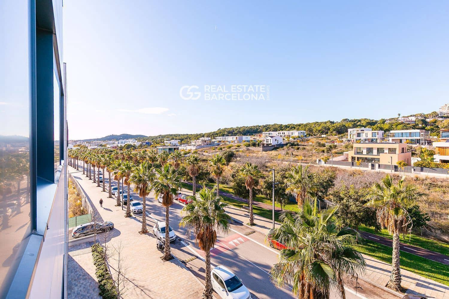 2 bedroom Penthouse for sale in Sitges with pool garage - € 1,390,000 (Ref: 9713584)