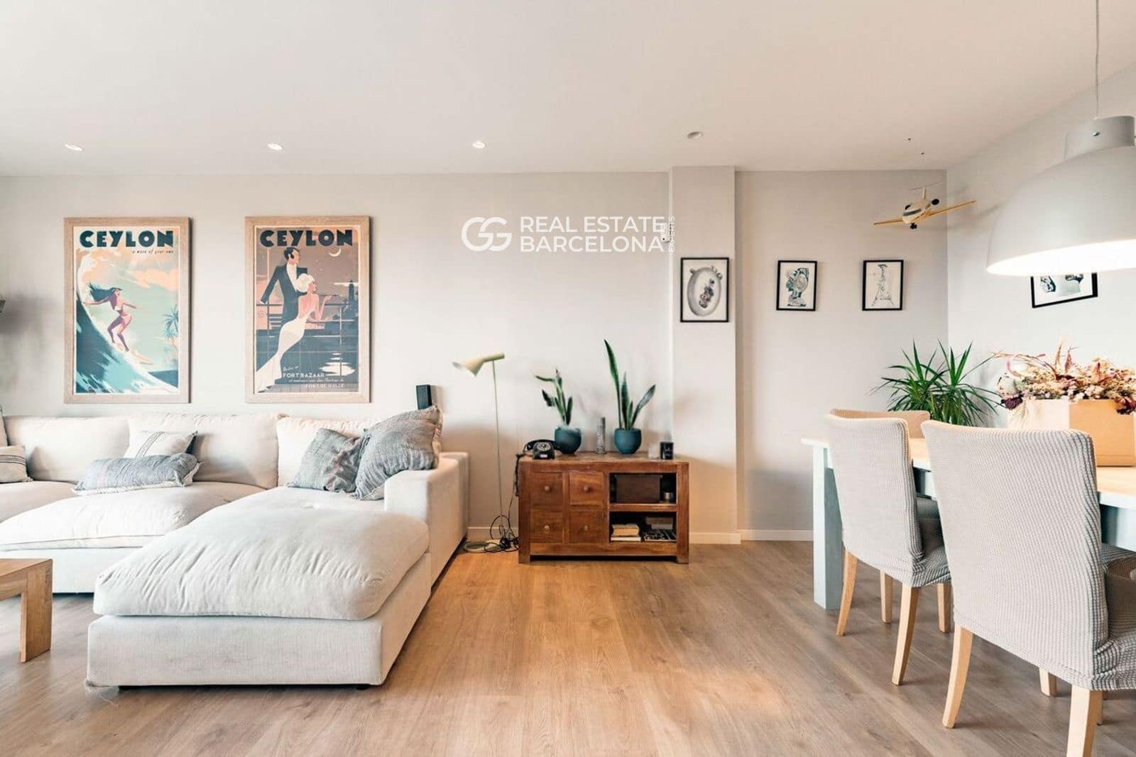 4 bedroom Penthouse for sale in Sitges with pool garage - € 1,245,000 (Ref: 9714130)