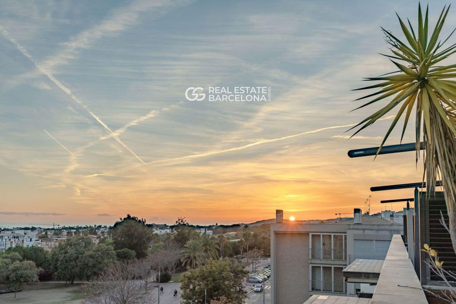 4 bedroom Penthouse for sale in Sitges with pool garage - € 1,245,000 (Ref: 9714130)