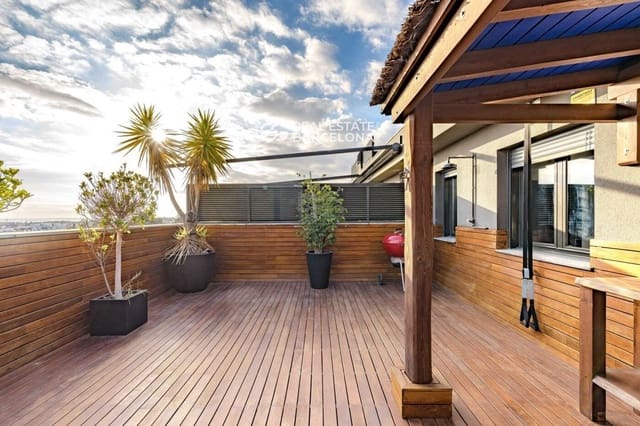 4 bedroom Penthouse for sale in Sitges with pool garage - € 1,245,000 (Ref: 9714130)