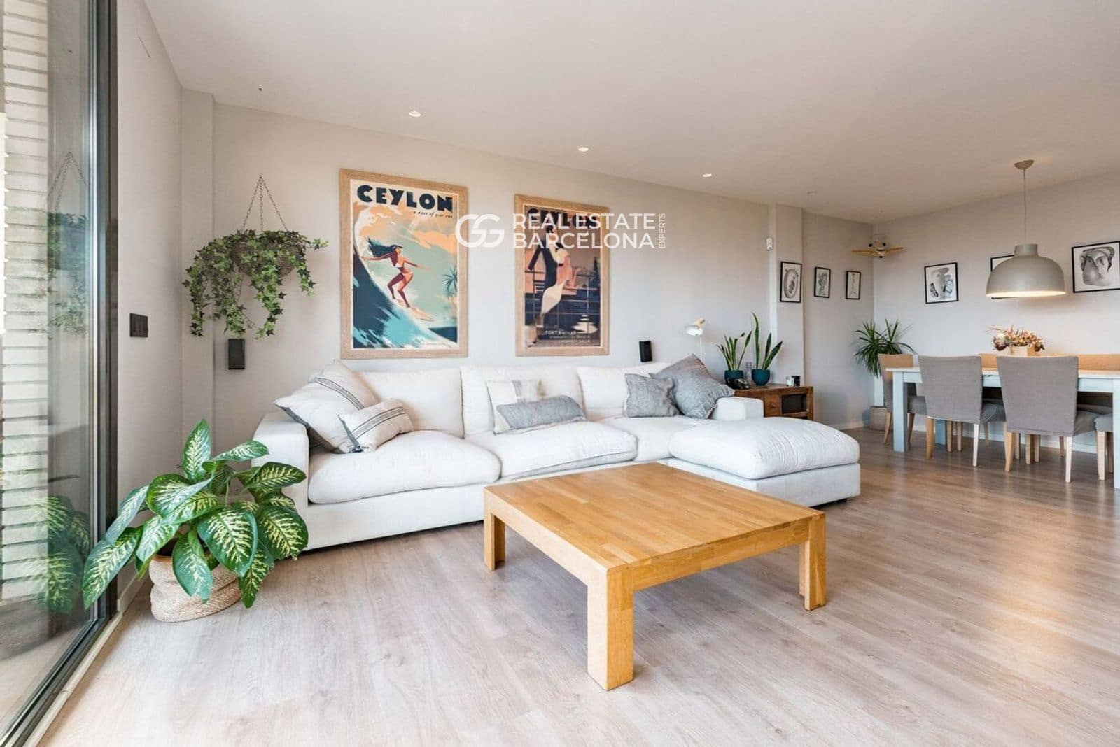 4 bedroom Penthouse for sale in Sitges with pool garage - € 1,245,000 (Ref: 9714130)