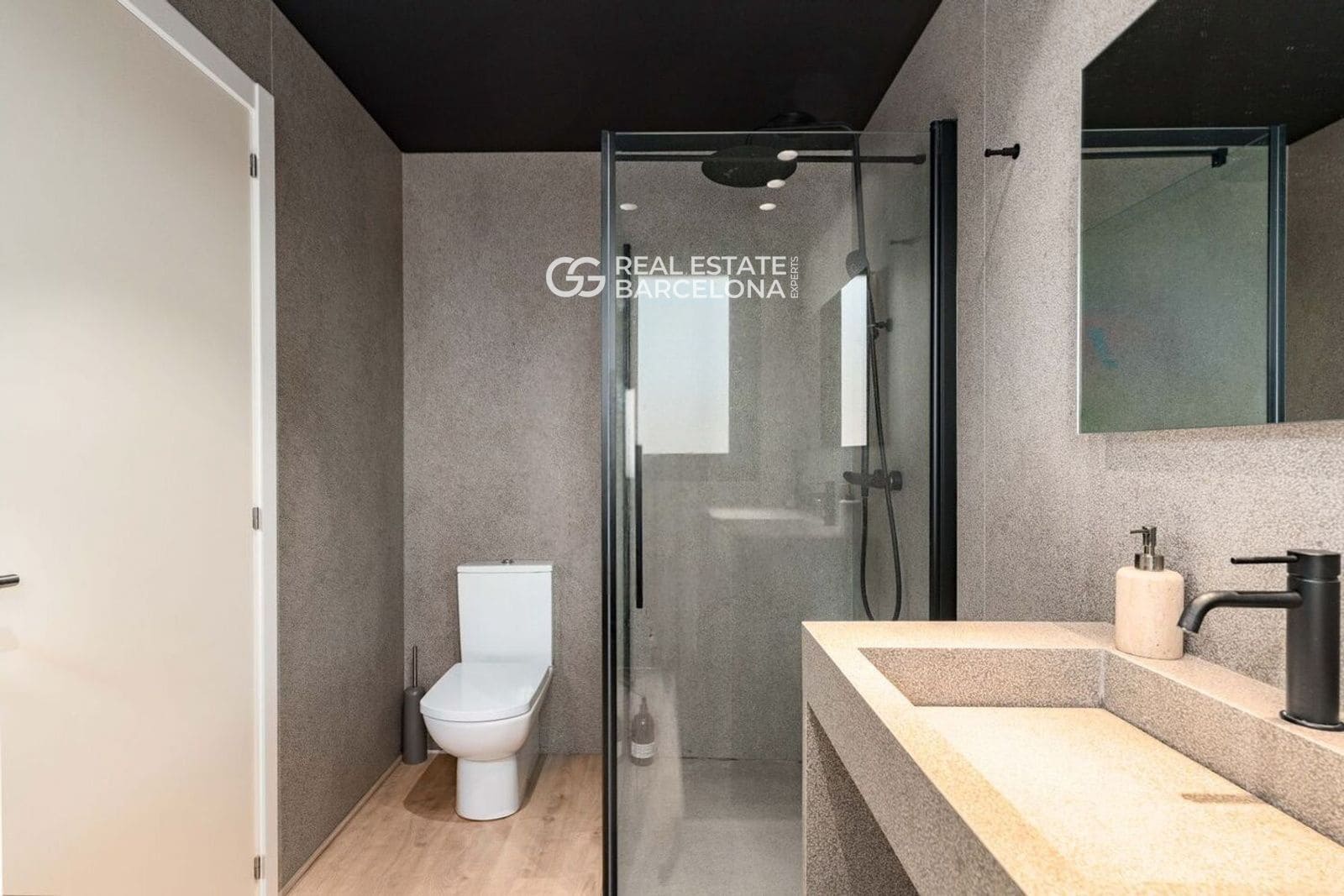 4 bedroom Penthouse for sale in Sitges with pool garage - € 1,245,000 (Ref: 9714130)