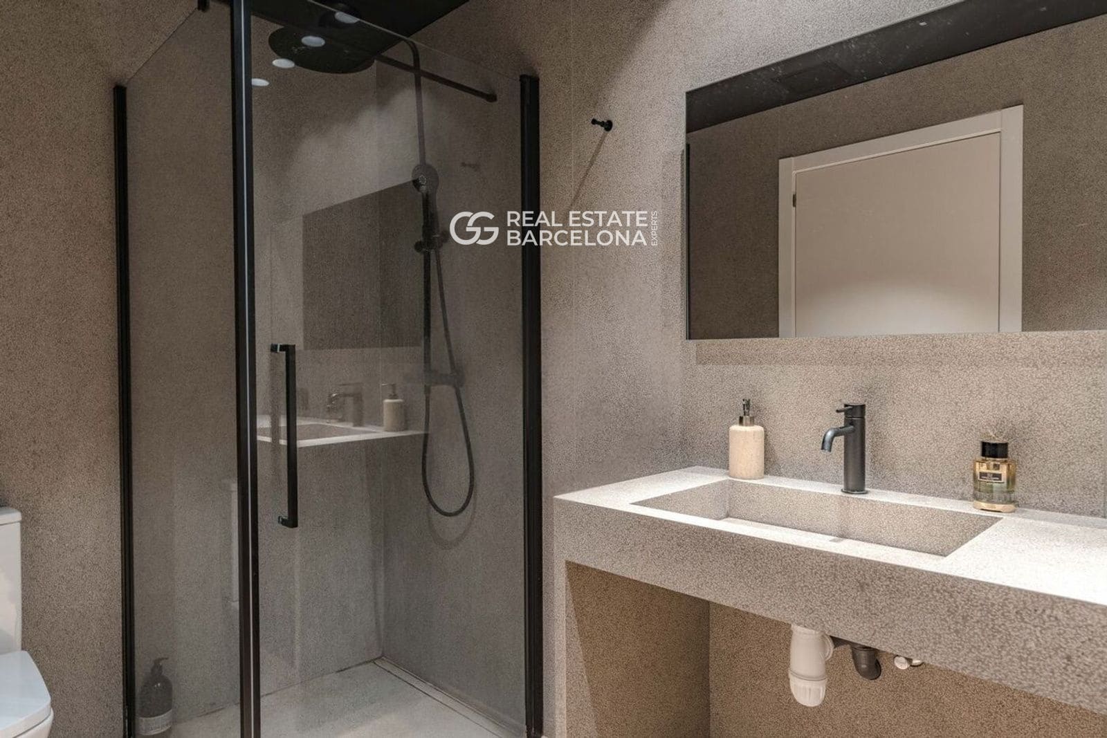 4 bedroom Penthouse for sale in Sitges with pool garage - € 1,245,000 (Ref: 9714130)