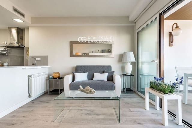 Piso de 2 habitaciones en Sitges en venta con piscina garaje - 890.000 € (Ref: 9714275)