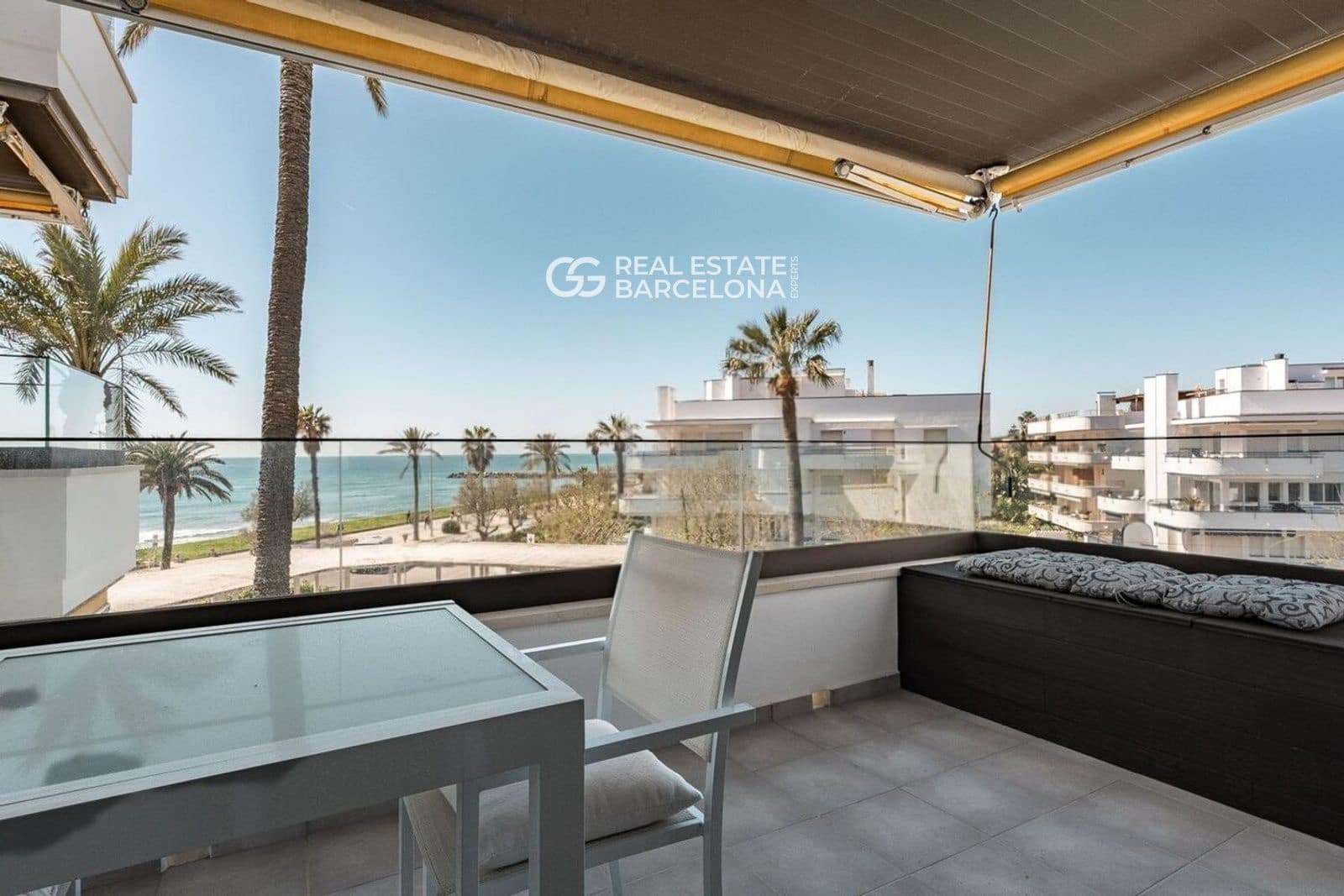 2 chambre Appartement à vendre à Sitges avec piscine garage - 890 000 € (Ref: 9714275)