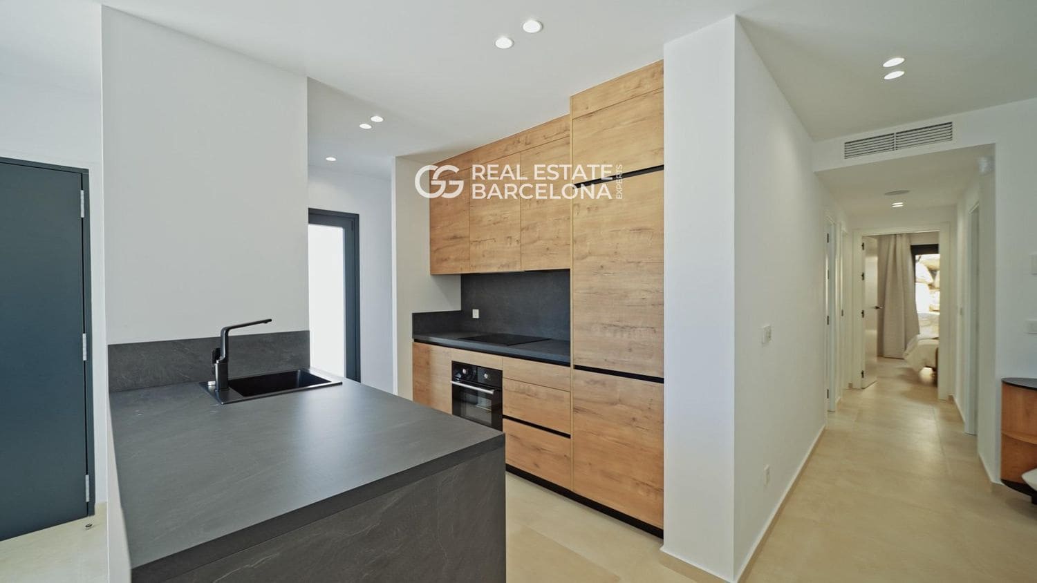 4 bedroom Villa for sale in Benidorm with pool garage - € 695,000 (Ref: 9716364)