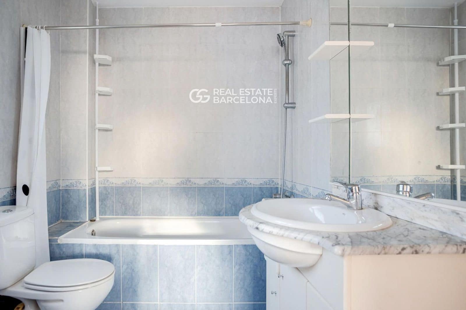 3 chambre Appartement à vendre à Sant Andreu de Llavaneres avec piscine garage - 435 000 € (Ref: 9716696)