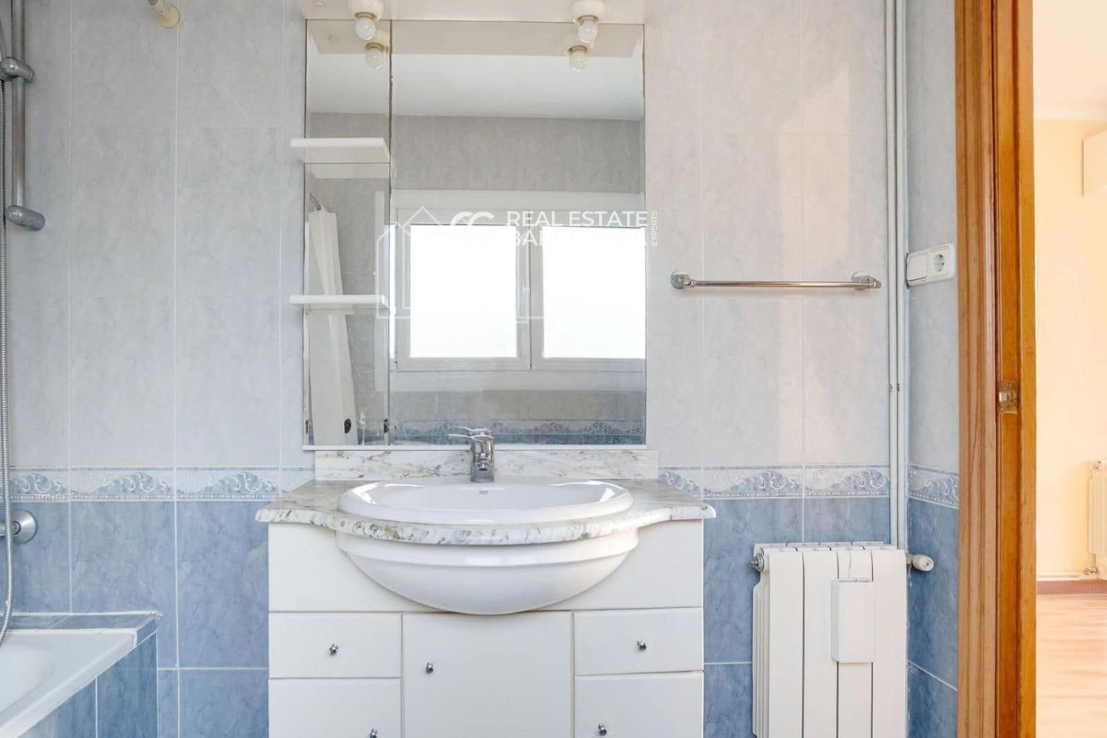 3 chambre Appartement à vendre à Sant Andreu de Llavaneres avec piscine garage - 435 000 € (Ref: 9716696)