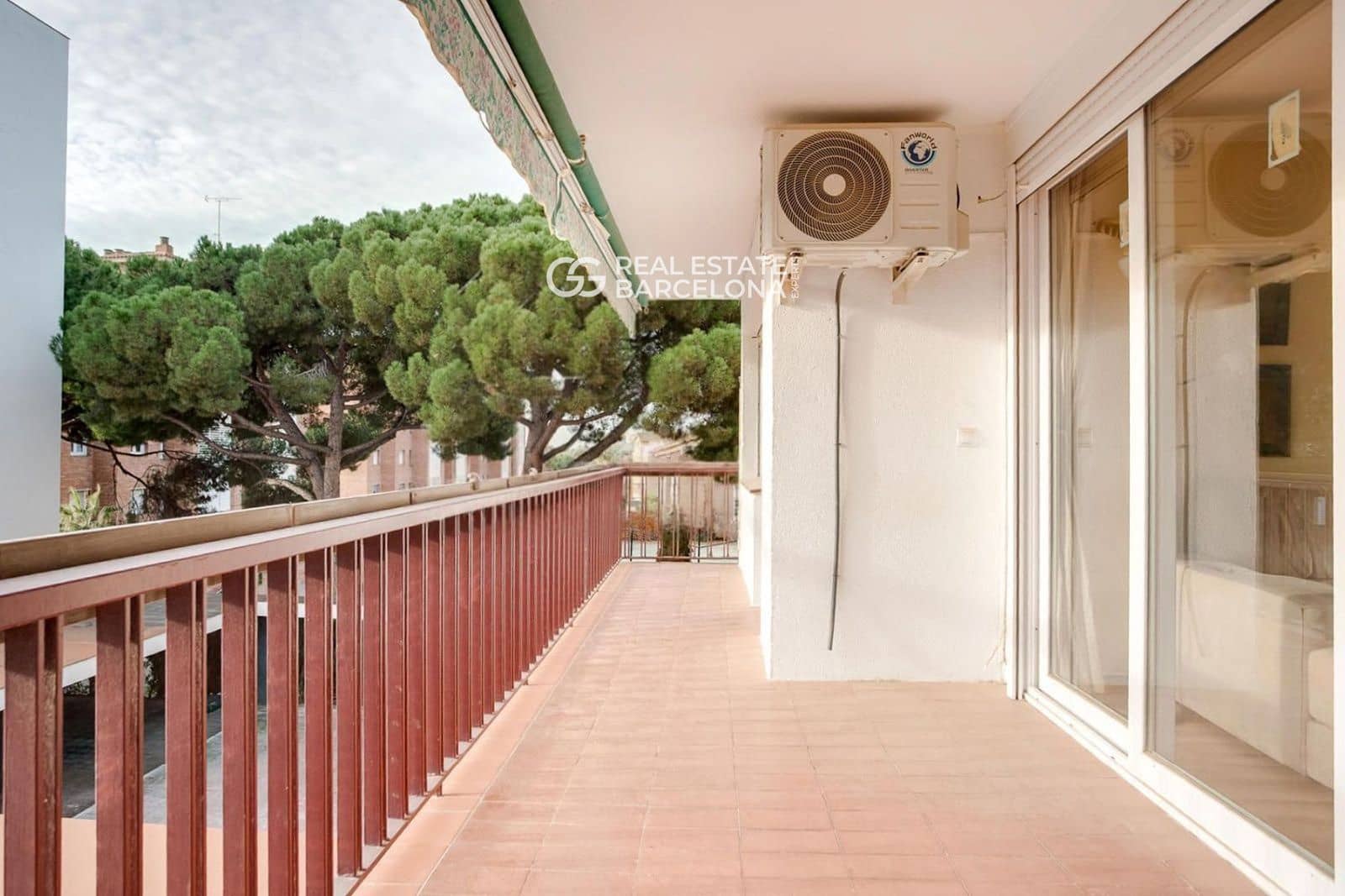 3 chambre Appartement à vendre à Sant Andreu de Llavaneres avec piscine garage - 435 000 € (Ref: 9716696)