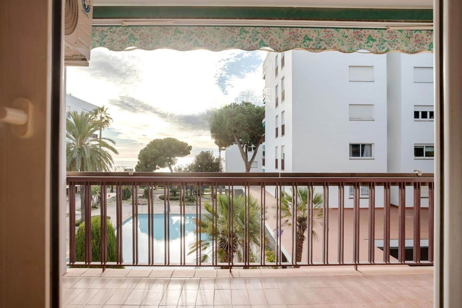 3 chambre Appartement à vendre à Sant Andreu de Llavaneres avec piscine garage - 435 000 € (Ref: 9716696)