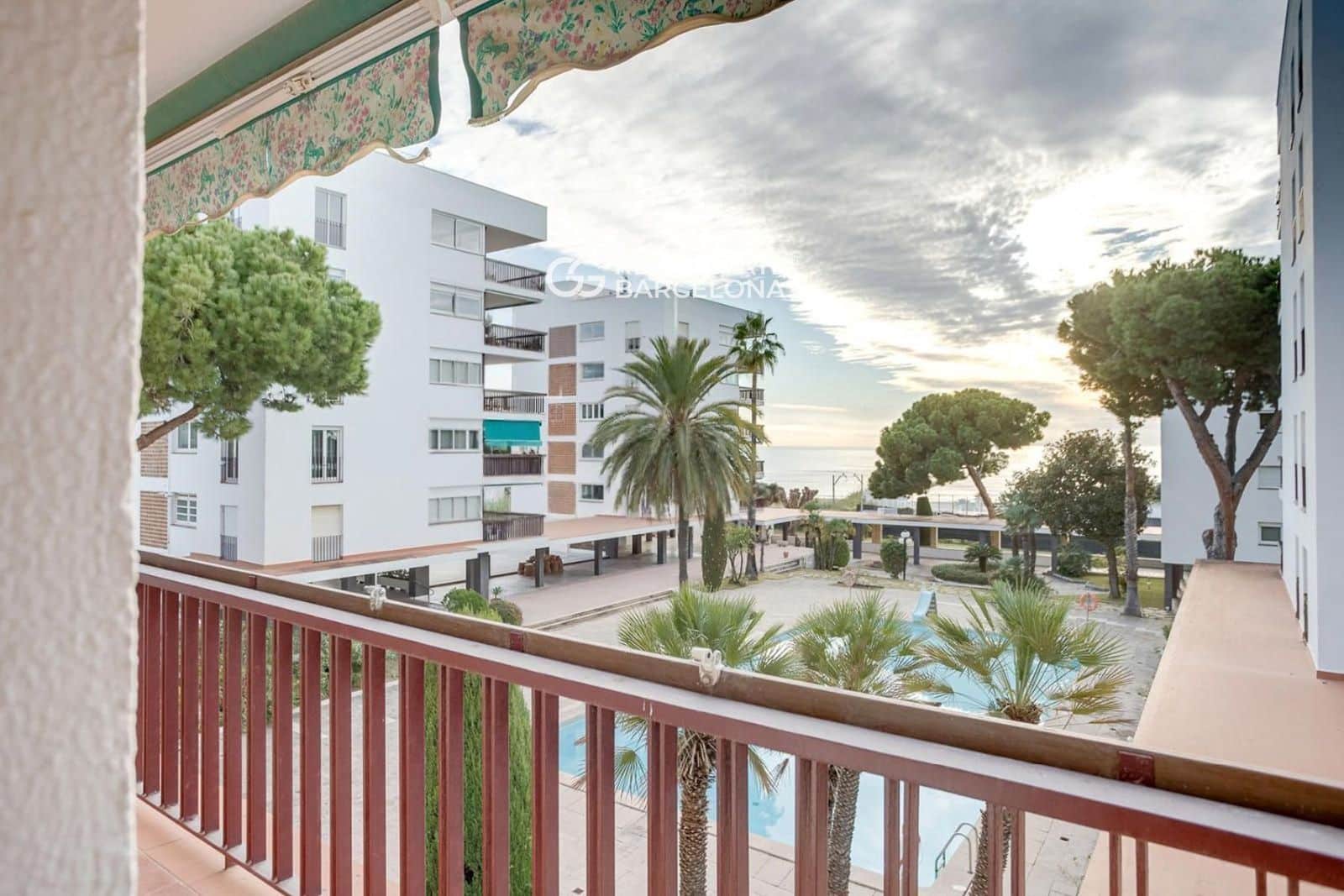 3 chambre Appartement à vendre à Sant Andreu de Llavaneres avec piscine garage - 435 000 € (Ref: 9716696)