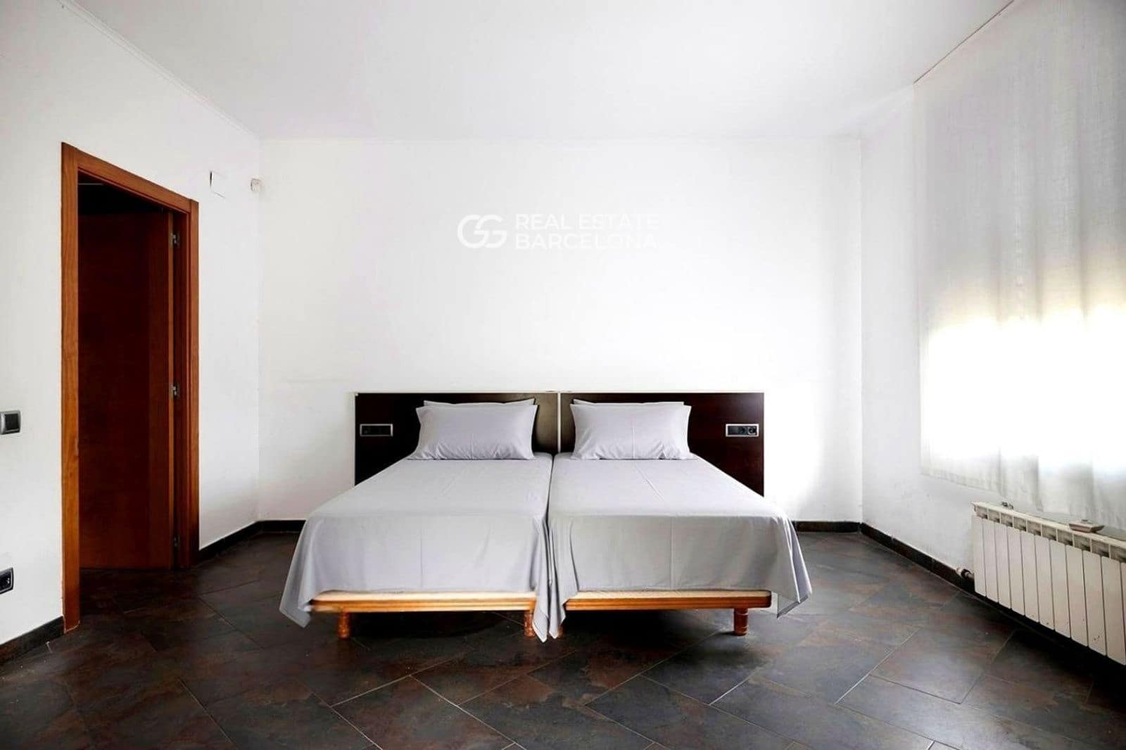 4 bedroom Villa for sale in Gava with pool garage - € 1,050,000 (Ref: 9720626)