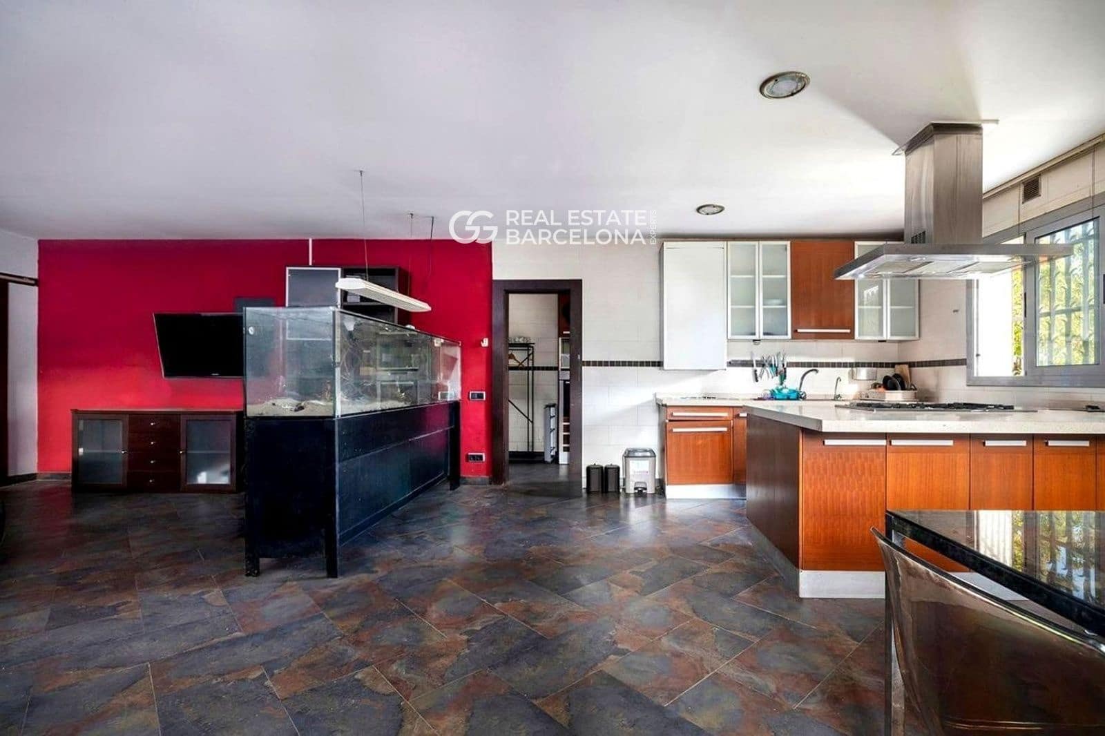 4 bedroom Villa for sale in Gava with pool garage - € 1,050,000 (Ref: 9720626)