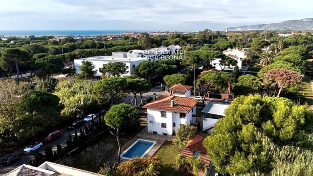 4 camera da letto Villa in vendita in Gavà con piscina garage - 1.050.000 € (Rif: 9720626)