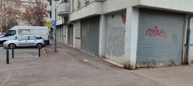 Commercieel te huur in Cerdanyola del Vallès - € 2.875 (Ref: 9730519)