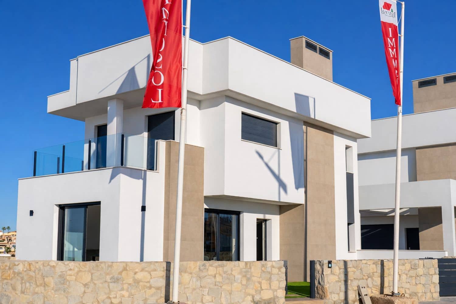 6 bedroom Villa for sale in Algorfa with pool garage - € 965,000 (Ref: 9734121)