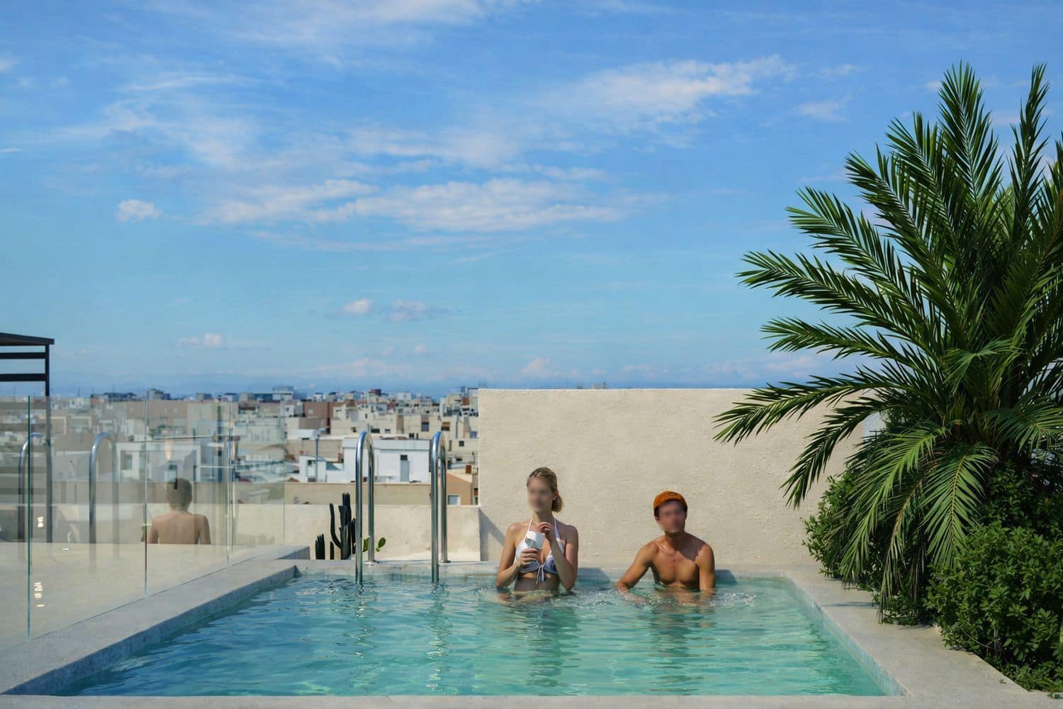 2 bedroom Flat for sale in Torrevieja with pool - € 287,000 (Ref: 9737023)