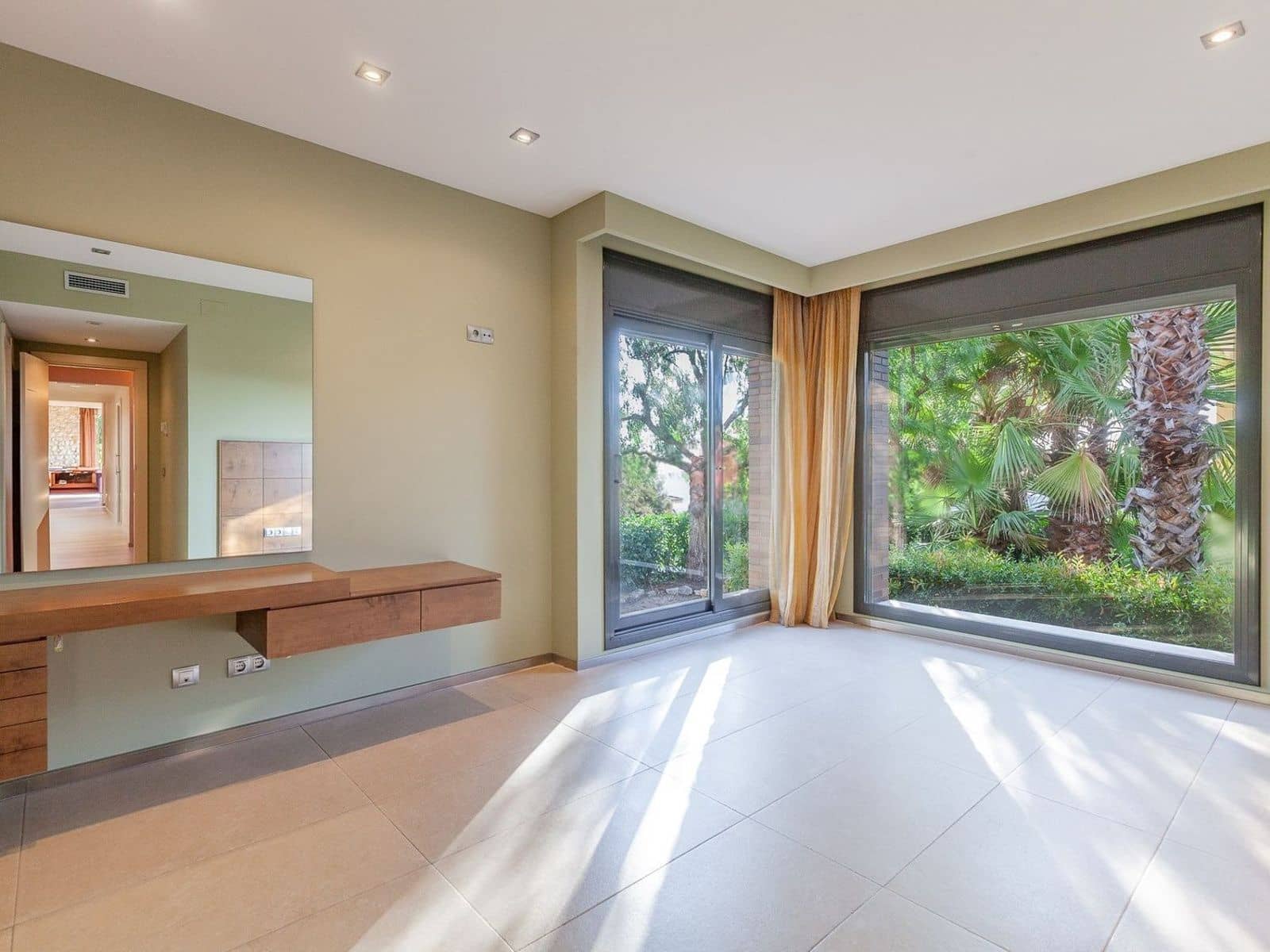 5 bedroom Villa for sale in Argentona with pool garage - € 875,000 (Ref: 9740231)