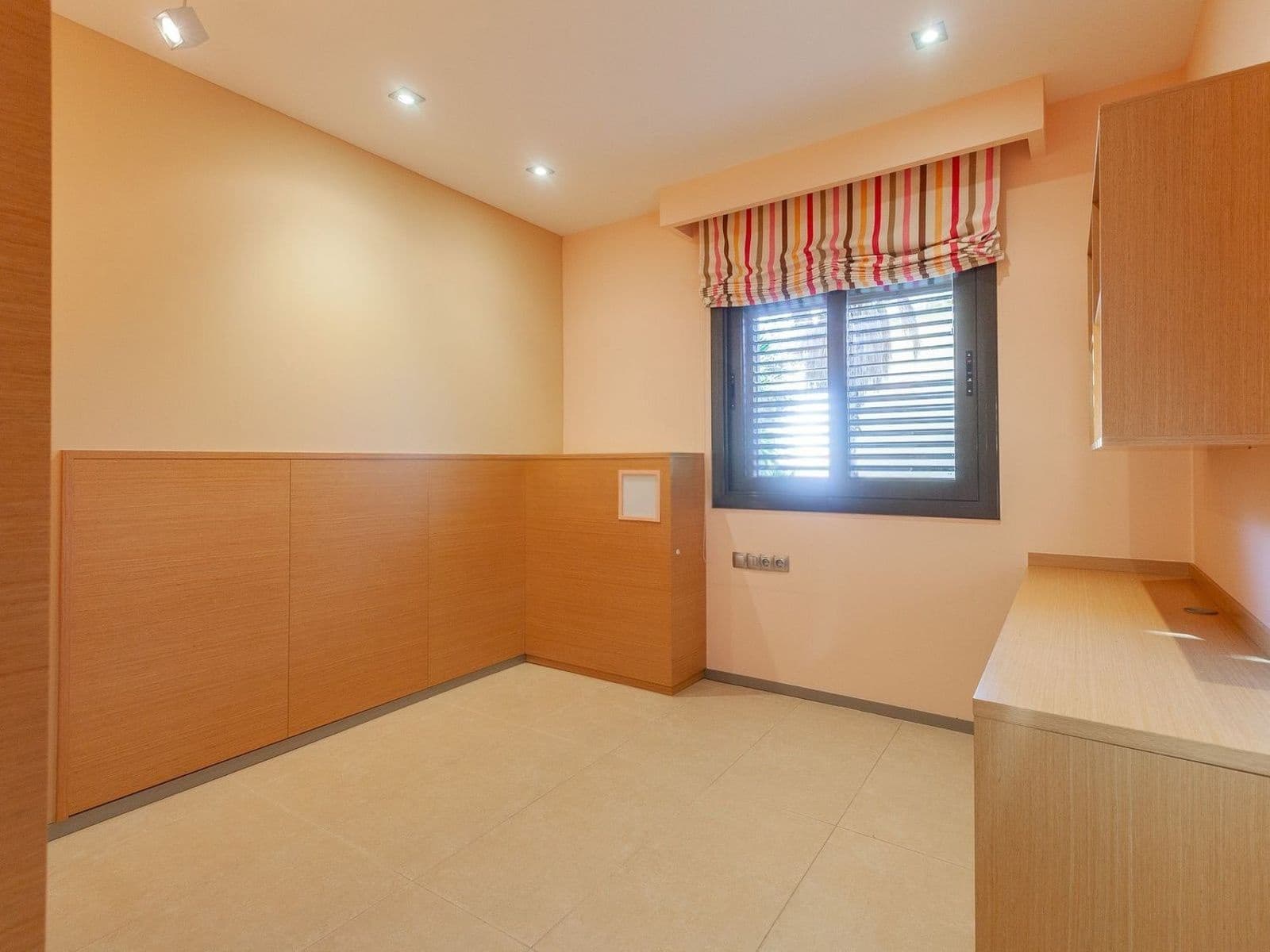 5 bedroom Villa for sale in Argentona with pool garage - € 875,000 (Ref: 9740231)