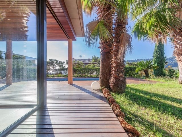 5 bedroom Villa for sale in Argentona with pool garage - € 875,000 (Ref: 9740231)