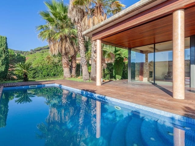 5 bedroom Villa for sale in Argentona with pool garage - € 875,000 (Ref: 9740231)