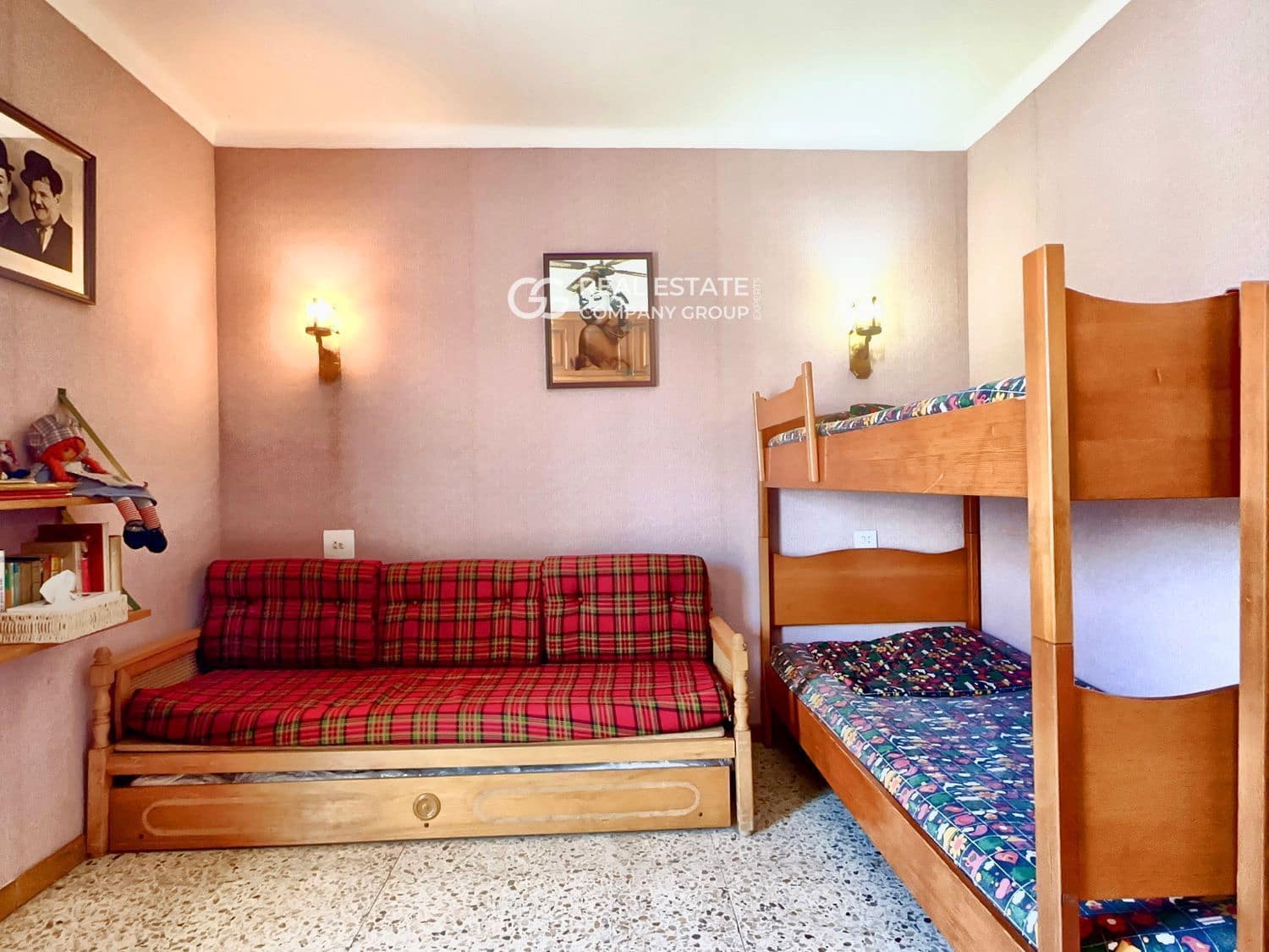 3 sypialnia Dom na sprzedaż w Empuriabrava z basenem garażem - 385 000 € (Ref: 9753384)