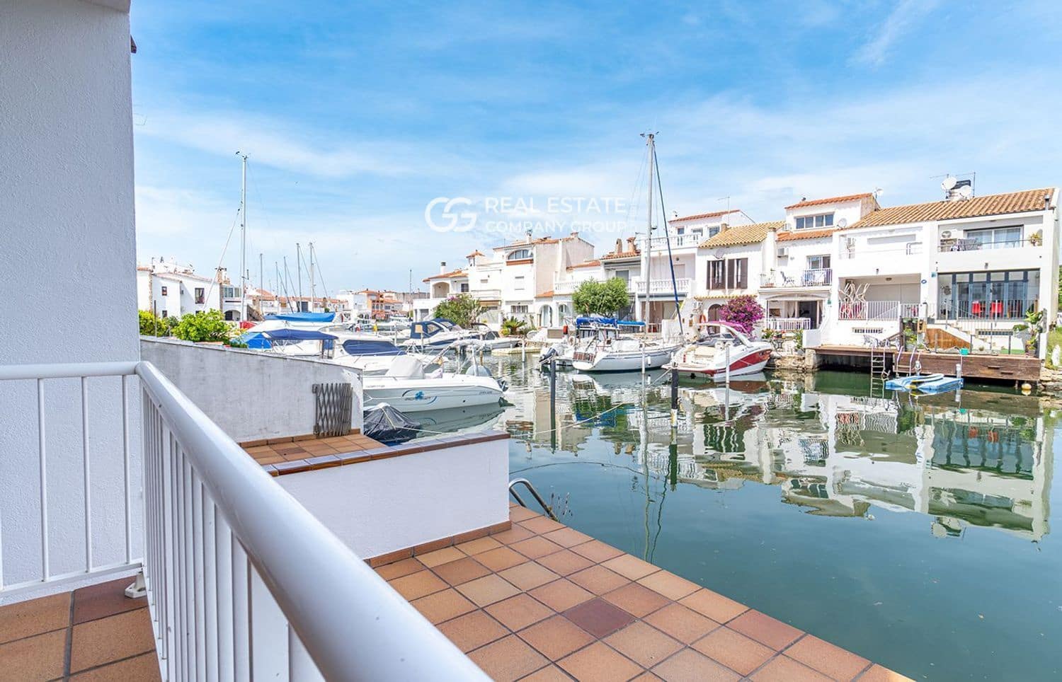 3 bedroom Penthouse for sale in Empuriabrava - € 465,000 (Ref: 9753385)