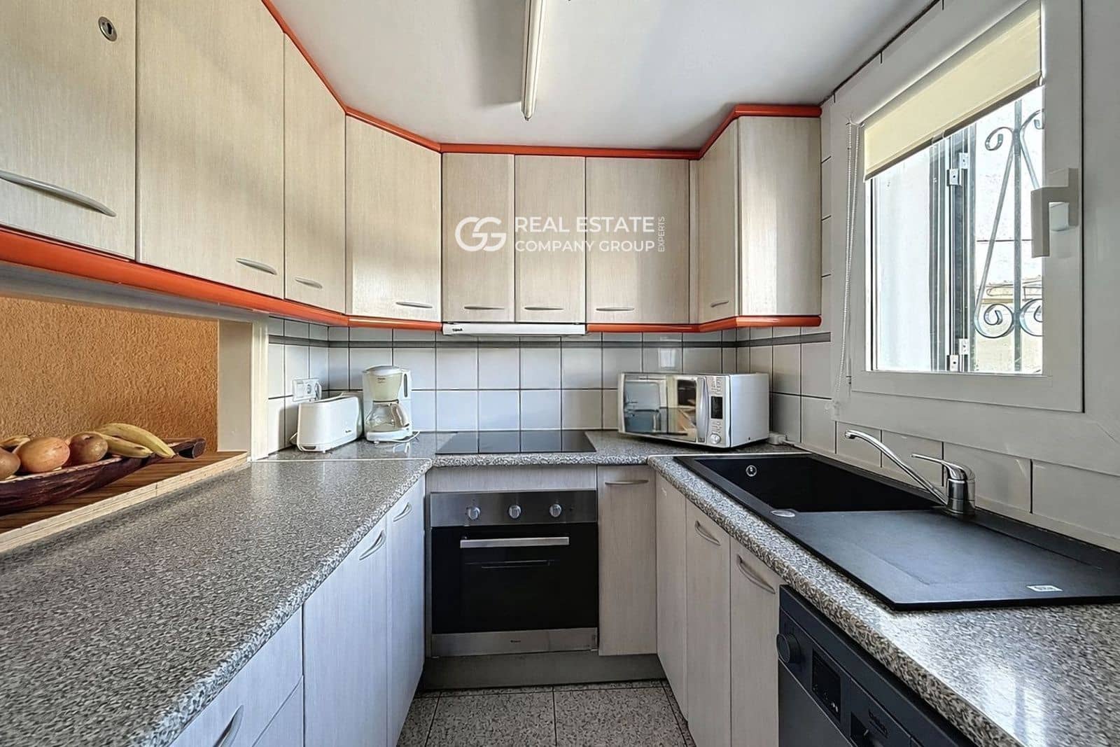 4 soverom Villa til salgs i Empuriabrava med garasje - € 475 000 (Ref: 9755026)