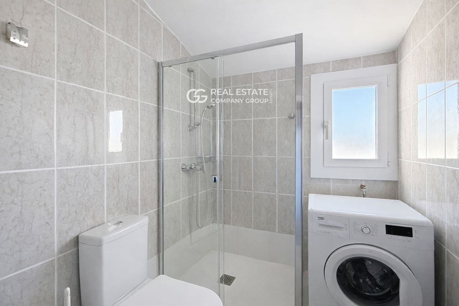 4 soverom Villa til salgs i Empuriabrava med garasje - € 475 000 (Ref: 9755026)