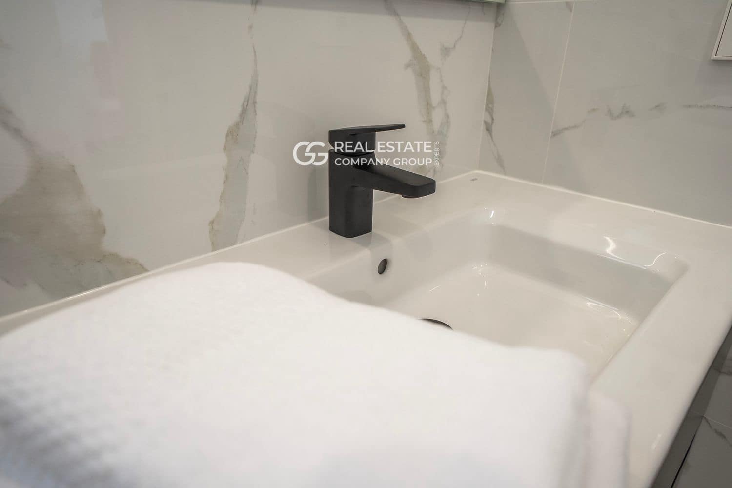 3 sypialnia Willa na sprzedaż w Algorfa z basenem garażem - 520 000 € (Ref: 9760955)