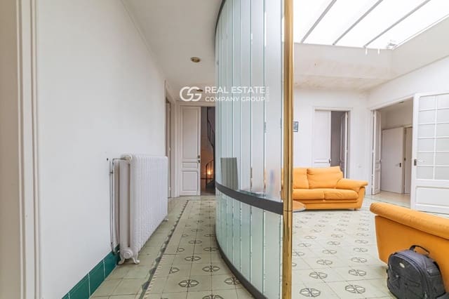 4 sypialnia Willa na sprzedaż w Caldes de Malavella z basenem garażem - 595 000 € (Ref: 9760956)