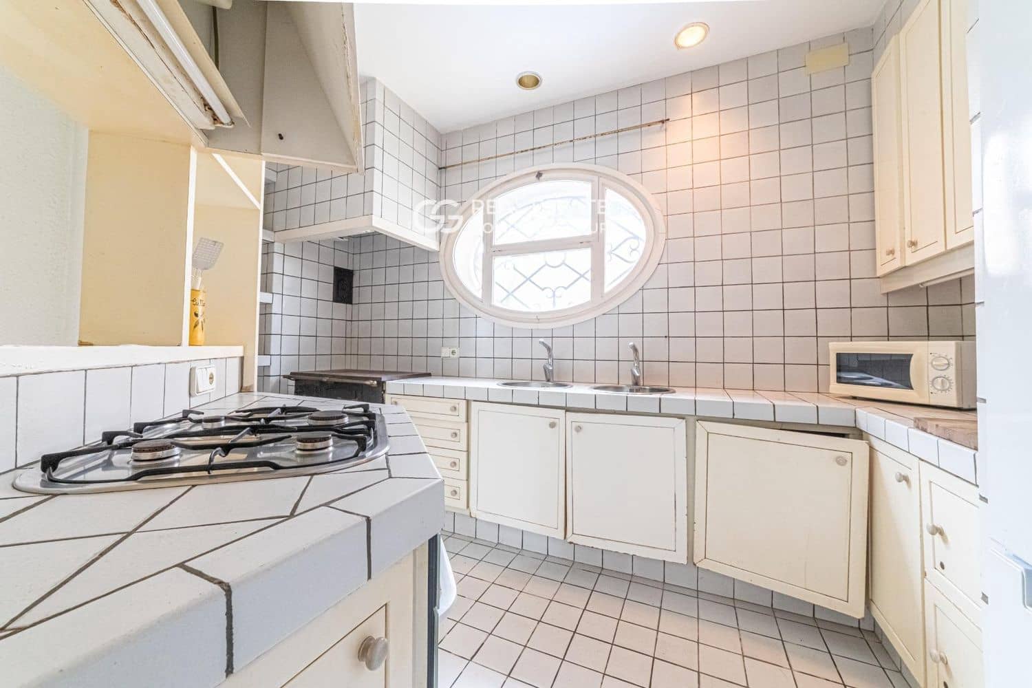 4 sypialnia Willa na sprzedaż w Caldes de Malavella z basenem garażem - 595 000 € (Ref: 9760956)