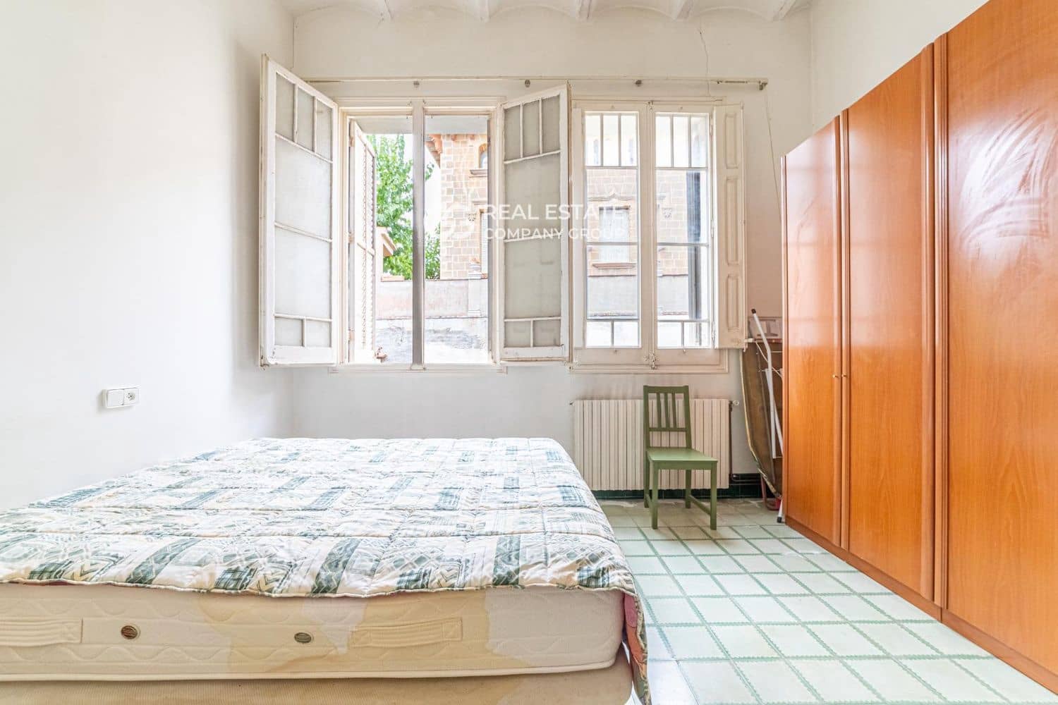 4 sypialnia Willa na sprzedaż w Caldes de Malavella z basenem garażem - 595 000 € (Ref: 9760956)