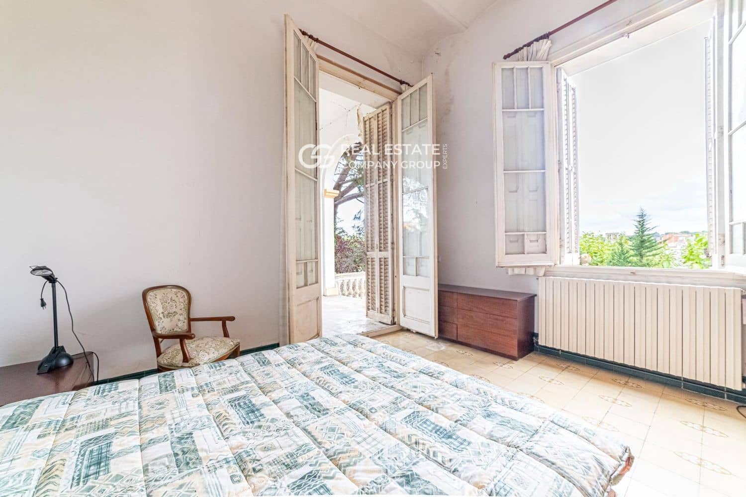 4 sypialnia Willa na sprzedaż w Caldes de Malavella z basenem garażem - 595 000 € (Ref: 9760956)