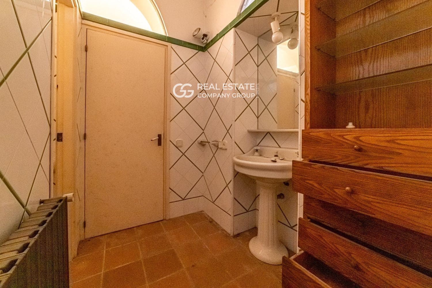 4 sypialnia Willa na sprzedaż w Caldes de Malavella z basenem garażem - 595 000 € (Ref: 9760956)