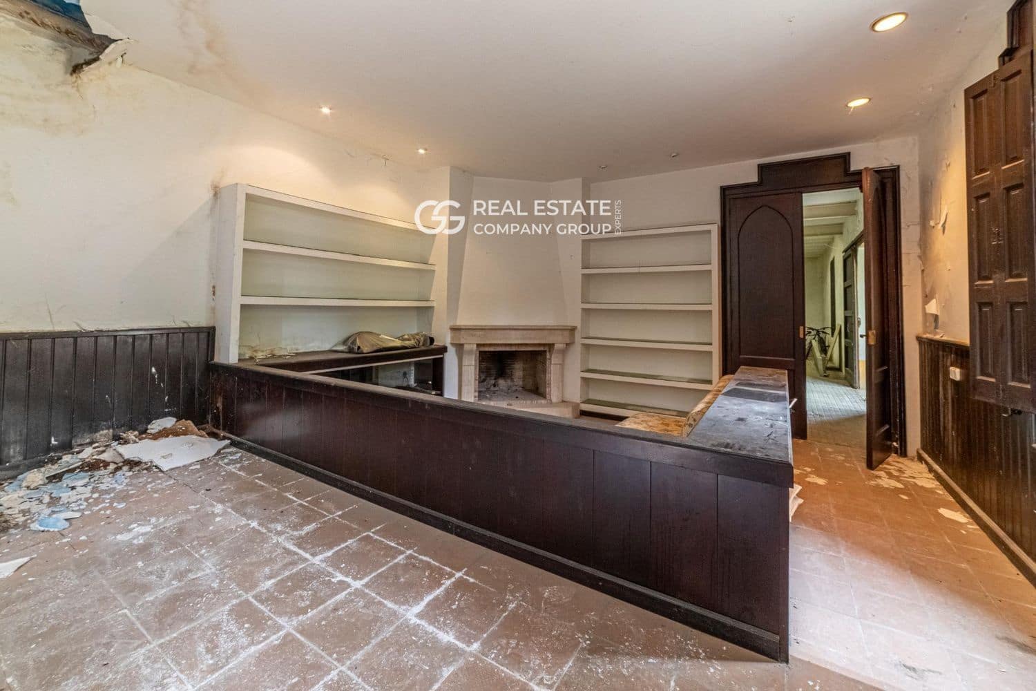 4 sypialnia Willa na sprzedaż w Caldes de Malavella z basenem garażem - 595 000 € (Ref: 9760956)