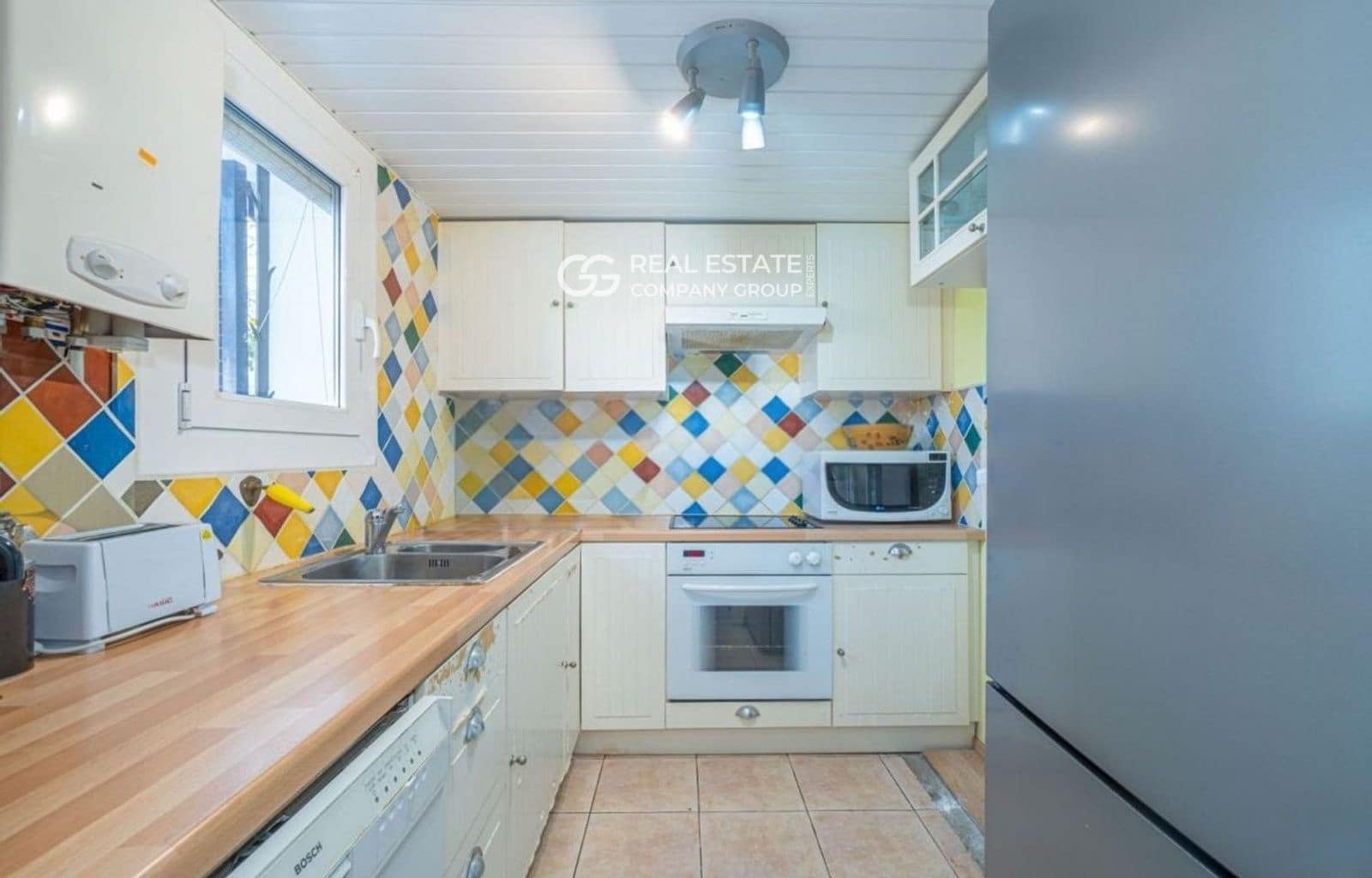 4 slaapkamer Villa te koop in Empuriabrava met zwembad garage - € 455.000 (Ref: 9760957)