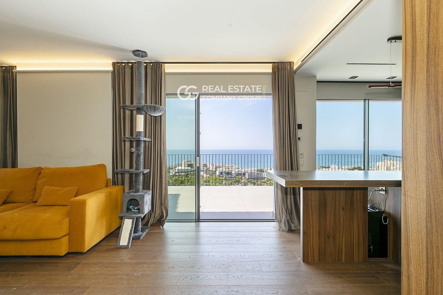 4 sypialnia Willa na sprzedaż w Sitges z basenem - 1 895 000 € (Ref: 9760958)