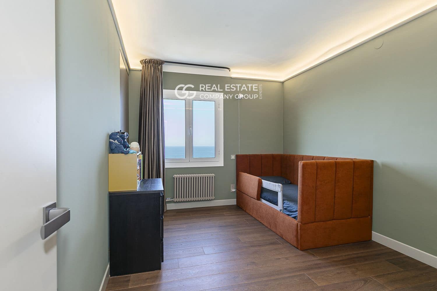 4 sypialnia Willa na sprzedaż w Sitges z basenem - 1 895 000 € (Ref: 9760958)